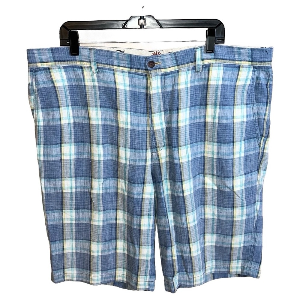 Tommy Bahama Shorts Men’s Size 40 Blue Teal White Plaids Linen and Silk Casual